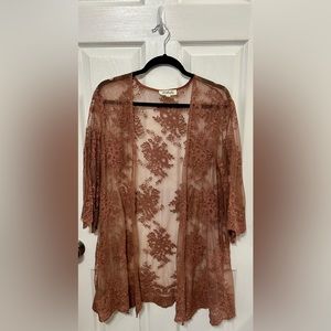 Rose duster. Size medium. Like-new.